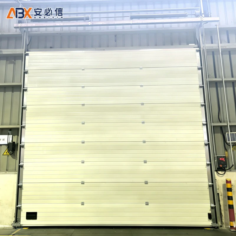 赤峰巴彦温都尔苏木钢质提升门